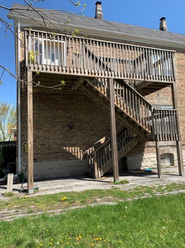 12743 Lincoln St, Dixmoor, IL 60406-2213
