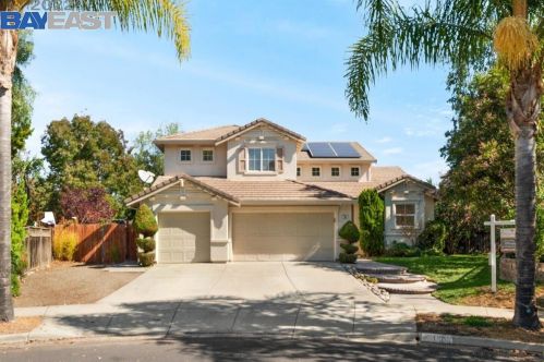 1506 Agatha Ct, Livermore, CA 94550-0828