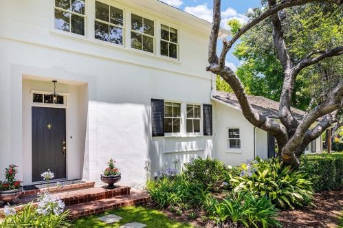 5 Hacienda Dr, Arcadia, CA 91006-2347