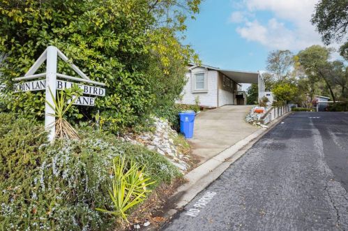 205 Robin Ln, Folsom, CA 95630-1725