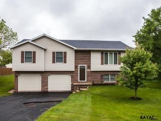 2495 Brandywine Ln, York PA  17404-1357 exterior