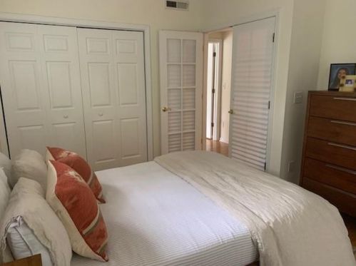 3636 Habersham Rd, Atlanta GA  30305-1153 exterior