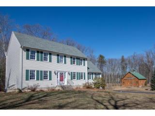 190 Depot Rd, Hampstead, NH 03841-2005