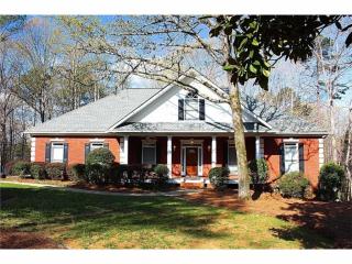 562 Transart Pkwy, Holly Springs GA  30114-6883 exterior