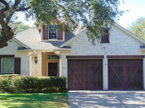 7416 Brecourt Manor Way, Austin TX  78739-2245 exterior