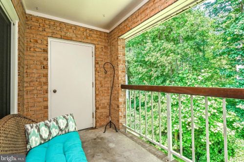 5800 Cove Landing Rd, Springfield, VA 22015-2667
