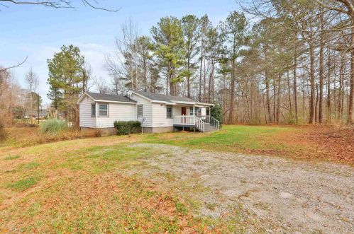 175 Garrett Ln, Carrollton, GA 30117-9646