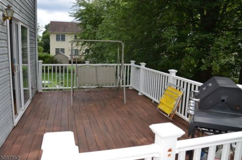 52 Haddon Rd, Parsippany, NJ 07054-3011