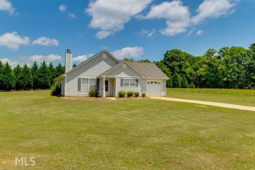225 Country Meadows Cir, Jenkinsburg, GA 30234-2452