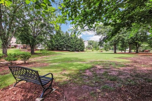 179 Bowen Cir, Atlanta GA  30315-2602 exterior