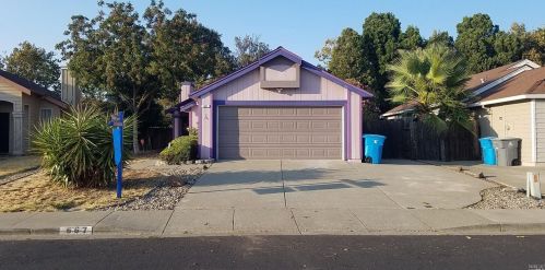 667 Colemanite Cir, Vacaville, CA 95687-7521