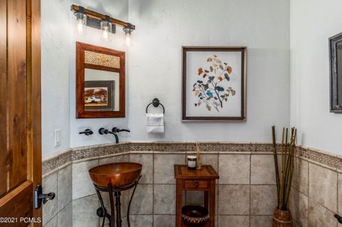 6050 Mtn Rnch Dr, Park City UT 84098-6177 exterior