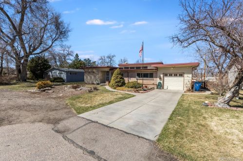 10165 23rd Ave, Denver, CO 80010-1124