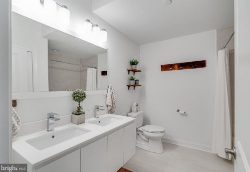 1421 Howard St, Philadelphia PA  19122-3905 exterior