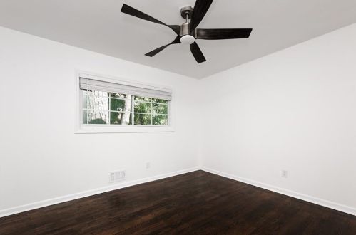 180 Lydia Dr, Atlanta GA  30315-8416 exterior