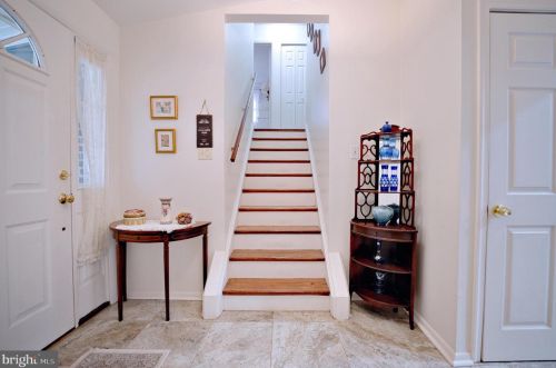 15300 Beaufort Pl, Silver Spring MD  20905-4202 exterior