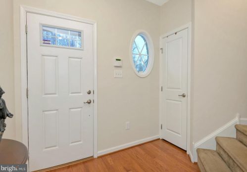 111 Sundance Dr, Trenton NJ 08619-3968 exterior