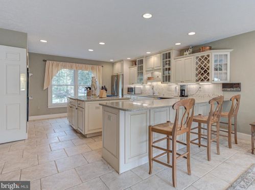 16325 Whitehaven Rd, Silver Spring MD 20906-1129 exterior