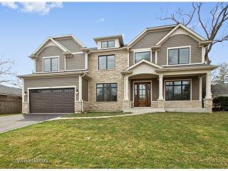 630 Garden Ct, Glenview, IL 60025-4105
