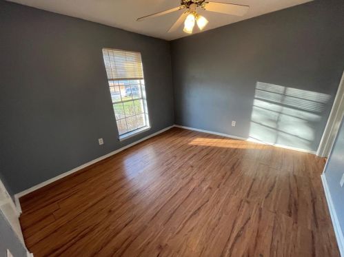 1106 Yukon Dr, Garland TX  75040-5259 exterior