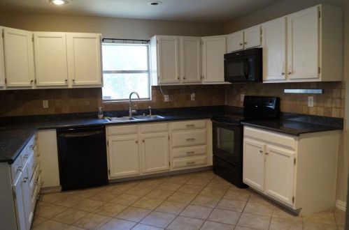 1016 Stone Trl Dr, Plano TX 75023-7109 exterior