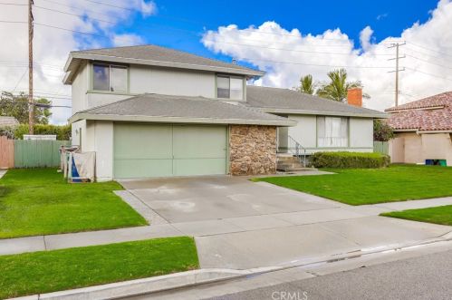 18653 San Felipe St, Santa Ana, CA 92708-7120