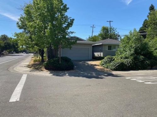 10864 Scotsman Way, Rancho Cordova, CA 95670-5015