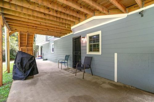 3010 Water Brk Dr, Conyers GA  30094-5630 exterior