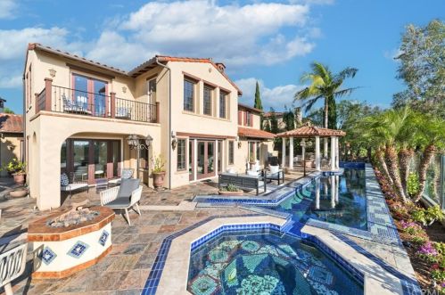 25 Blue Smt, Irvine CA  92603-0168 exterior