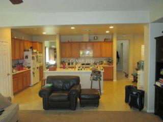 2540 Sturrock Dr, Henderson NV  89044-8762 exterior
