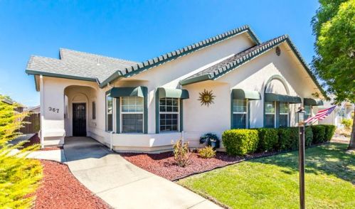 367 Franciscan Trl, Redding, CA 96003-8263