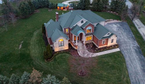 12924 Archer Ave, Lemont, IL 60439-7431