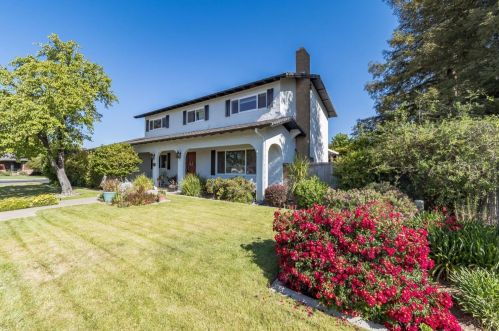 955 Virginia Ave, Lodi, CA 95242-3583
