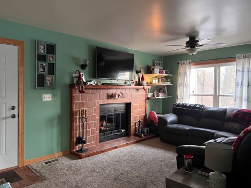 210 Ottawa Rd, Paxton, IL 60957-1644