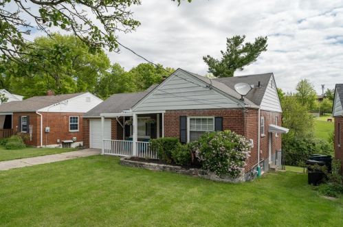 2830 Allview Cir, Cincinnati OH  45238-2015 exterior