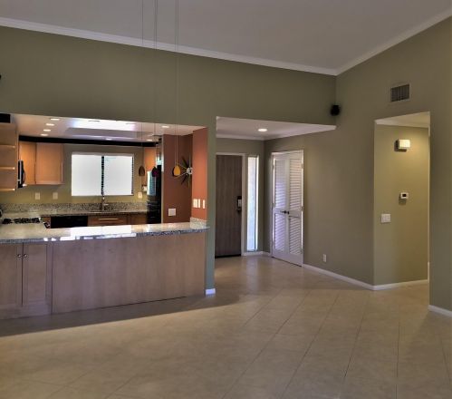 302 Tiffany Cir, Palm Springs, CA 92262-7788