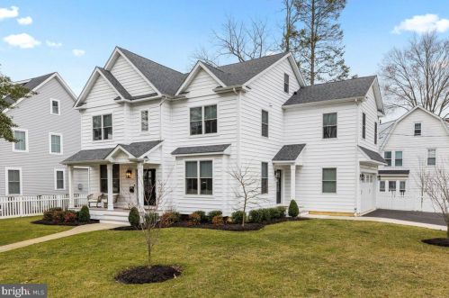 17 Redman Ave, Tavistock NJ  08033-2316 exterior