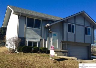8718 138th St, Omaha, NE 68138-3408