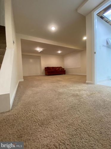 451 Coreopsis Dr, Lancaster PA  17602-1152 exterior