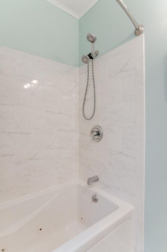 1076 Cook Ave, Saint Paul MN  55106-3323 exterior