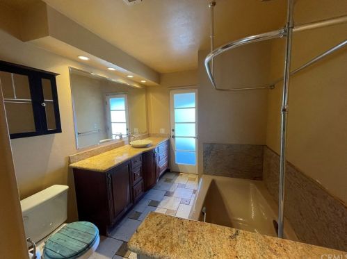 15747 Rancho Viejo Dr, Riverside CA  92506-5822 exterior