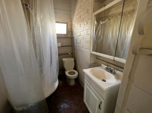 2270 Mt Vernon Ave, Riverside CA  92507-4624 exterior