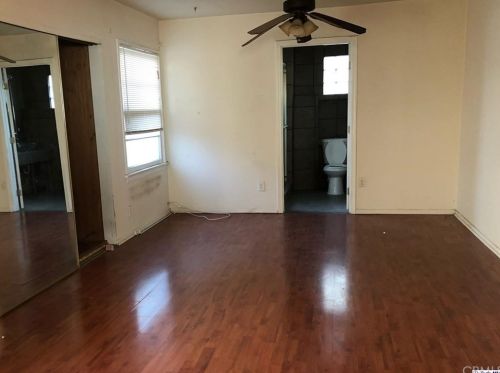 1523 Rock Gln Ave, Glendale CA  91205-4372 exterior