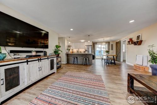 3015 Sheridan Ave, Loveland CO 80538-2647 exterior