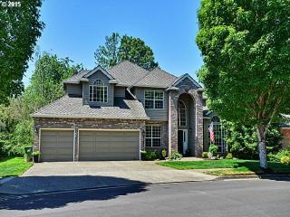 21835 Hedges Dr, Tualatin, OR 97062-8927