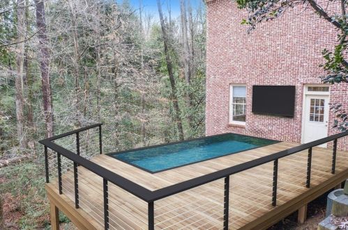 57 Habersham Cove Dr, Atlanta GA  30305-5402 exterior