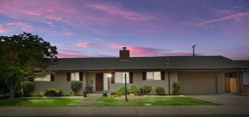 2201 Capell Dr, Lodi, CA 95242-3216