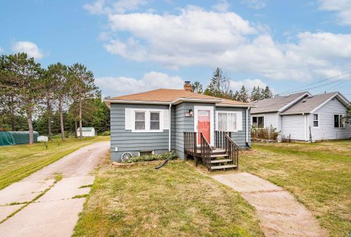 3839 Haines Rd, Duluth, MN 55811-4316