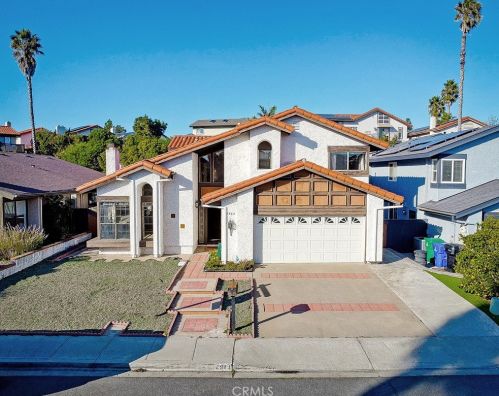 4944 Maynard St, San Diego, CA 92122-3932