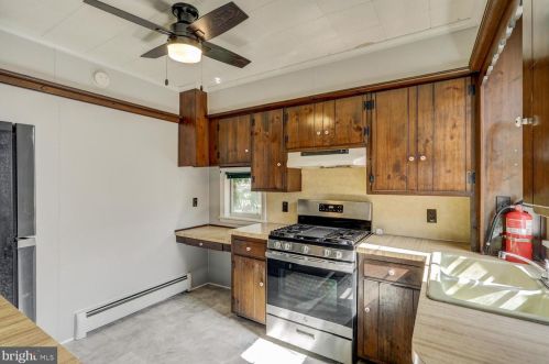 417 Mary St, Lancaster PA  17603-3330 exterior